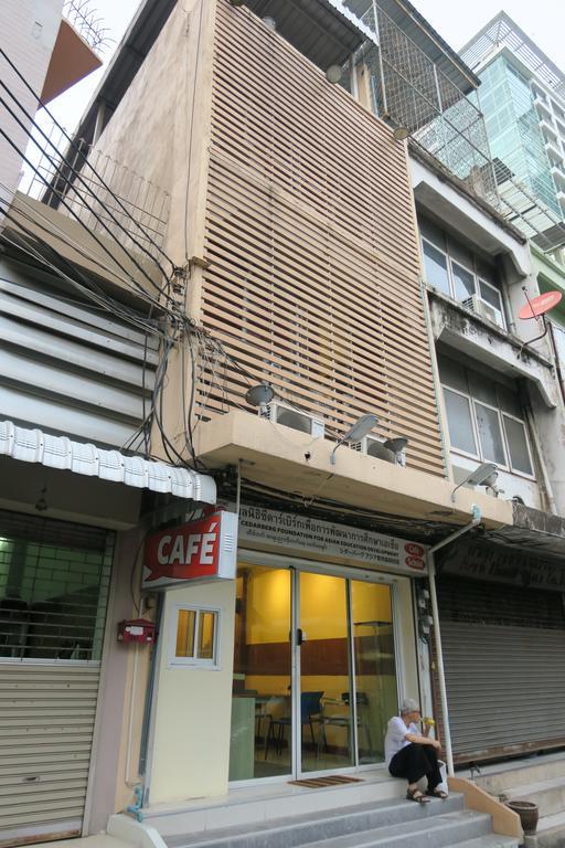 Cb Ekkamai Hotel Banguecoque Exterior foto